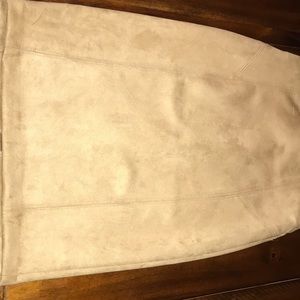 Camel skirt size x small